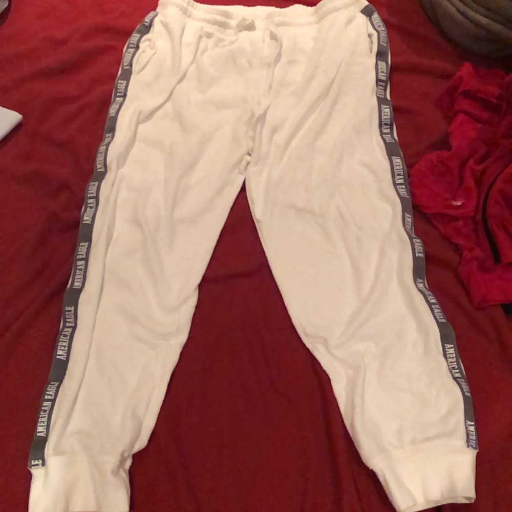 American Eagle joggers